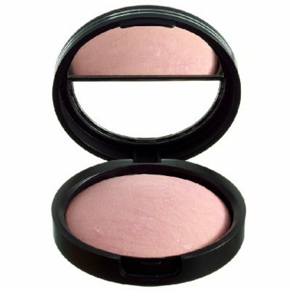 laura geller ethereal rose blush